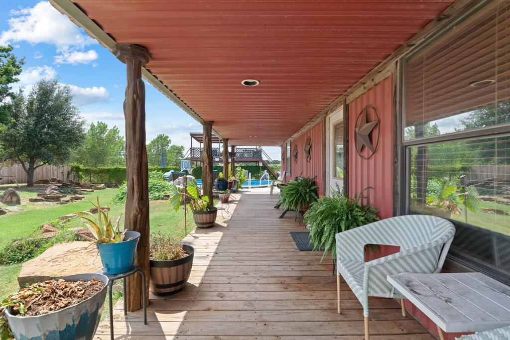 5058 West Highway 199 Springtown, TX 76082 - Photo 6 of 40