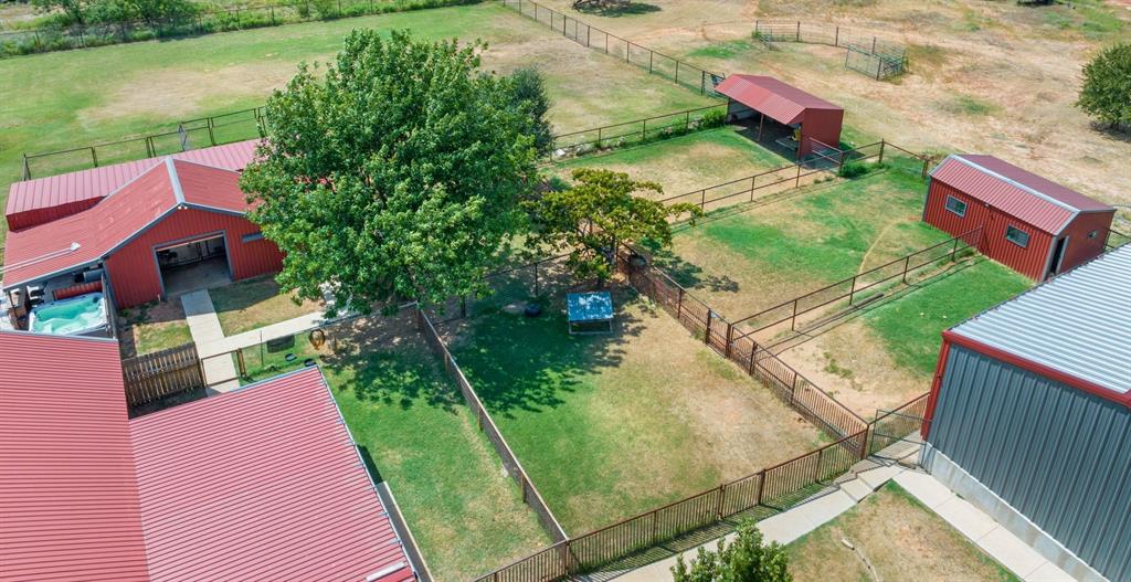 5058 West Highway 199 Springtown, TX 76082 - Photo 10 of 40