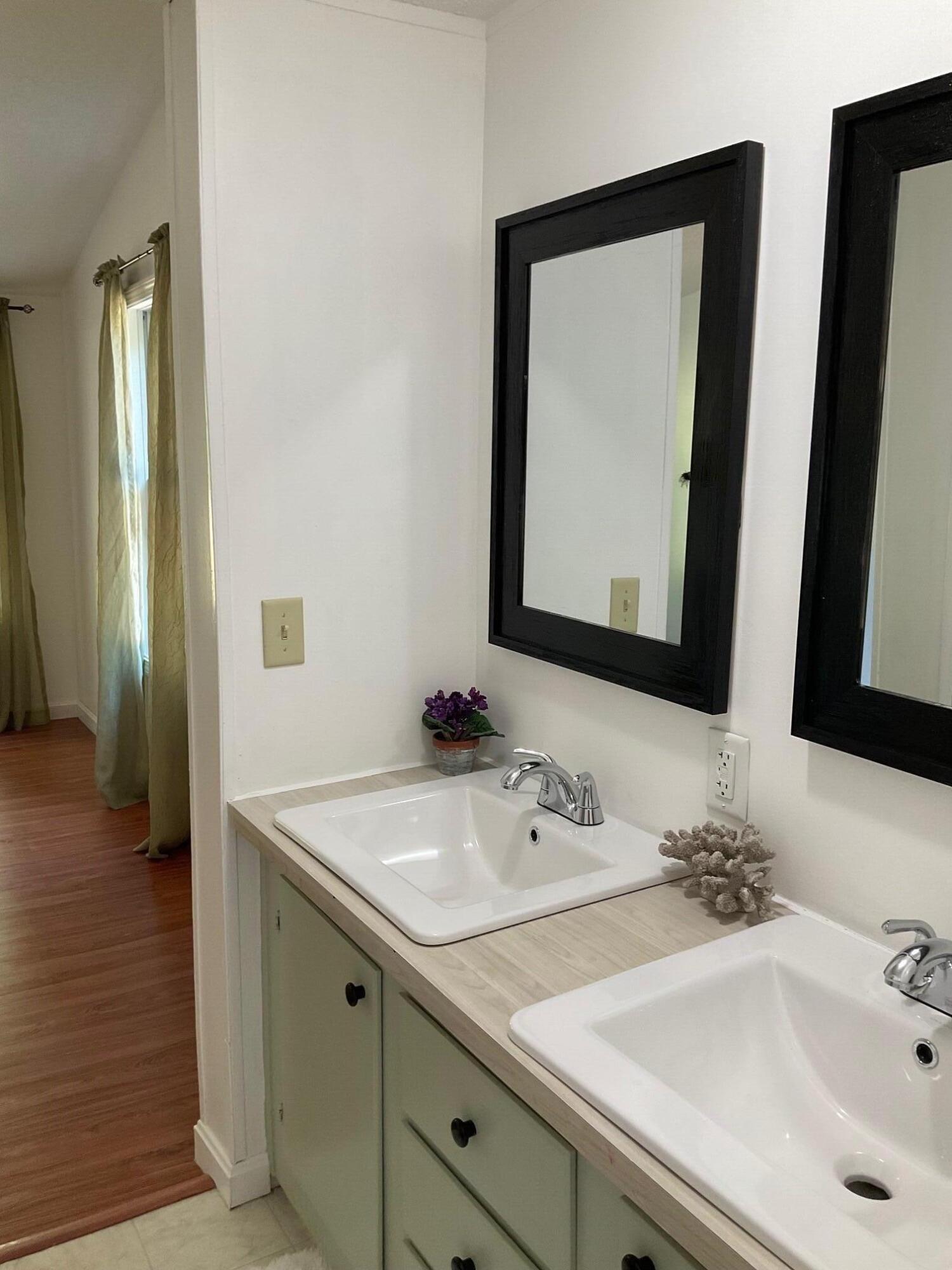 689 Gardiner Road Wiscasset, ME 04578 - Photo 7 of 20 19