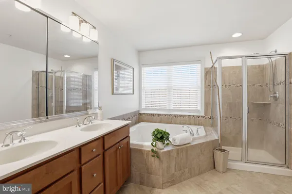 $585,000 | 22169 Fair Garden Lane, Clarksburg, MD 20871