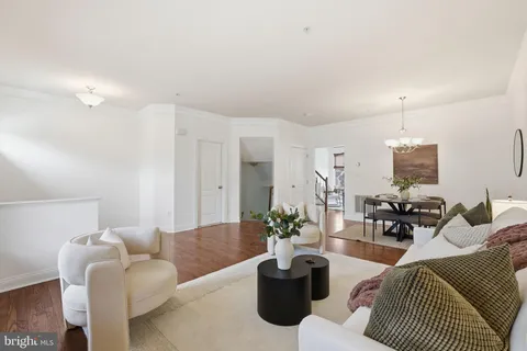 $585,000 | 22169 Fair Garden Lane, Clarksburg, MD 20871