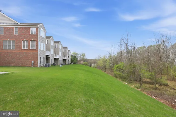 $585,000 | 22169 Fair Garden Lane, Clarksburg, MD 20871