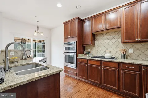 $585,000 | 22169 Fair Garden Lane, Clarksburg, MD 20871