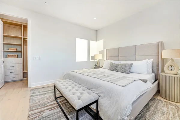 $18,500 | 20446 West Albion Porter Ranch, Porter Ranch, CA 91326