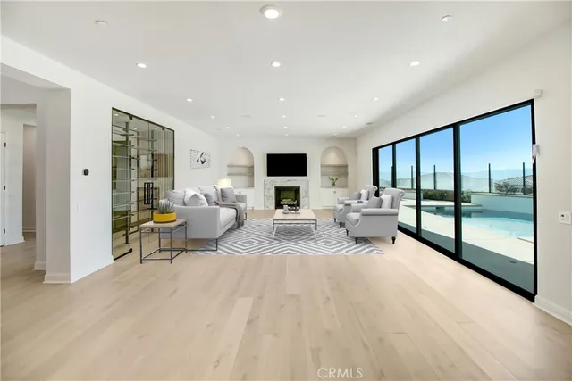 $18,500 | 20446 West Albion Porter Ranch, Porter Ranch, CA 91326