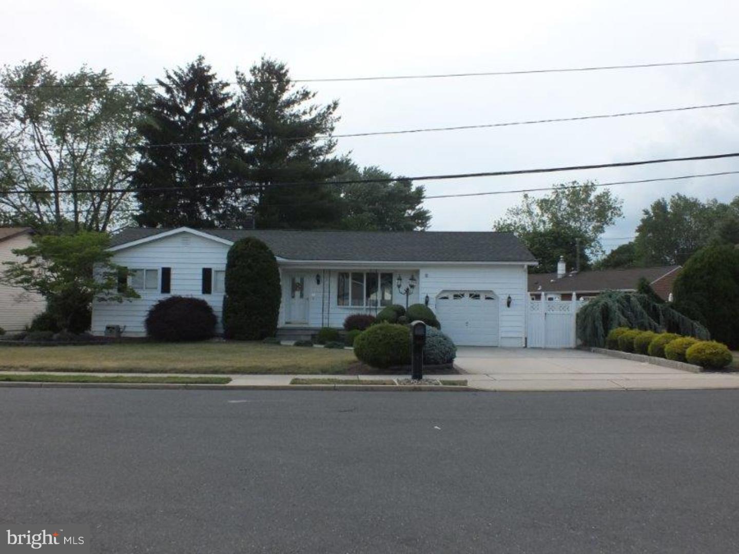 41 Claude Road Yardville, NJ 08620 - Photo 1 of 25