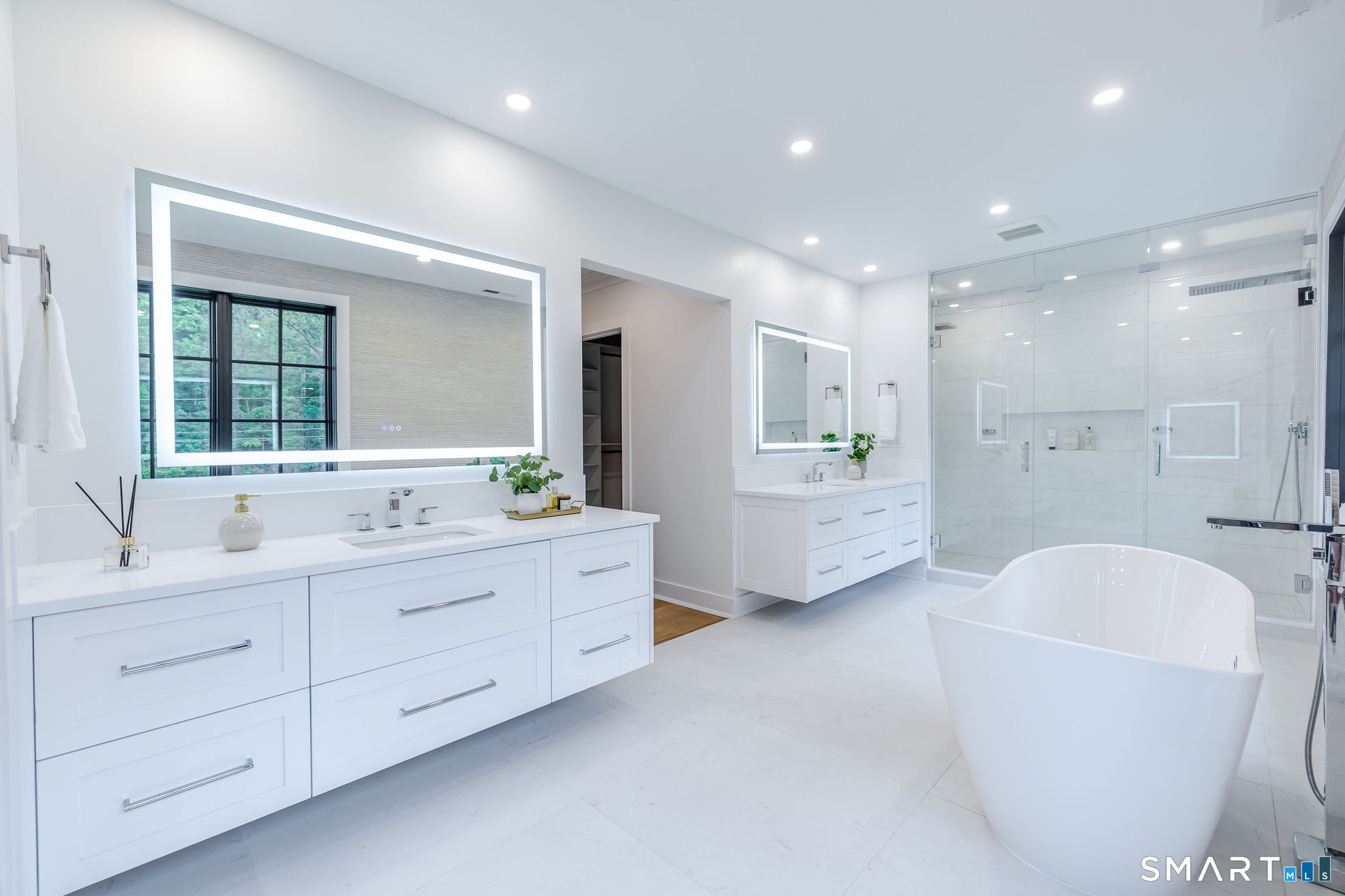 23 Laurel Road Stamford, CT 06903 - Photo 29 of 40 Gallery Image 29