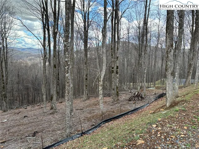 a view of outdoor space with utility