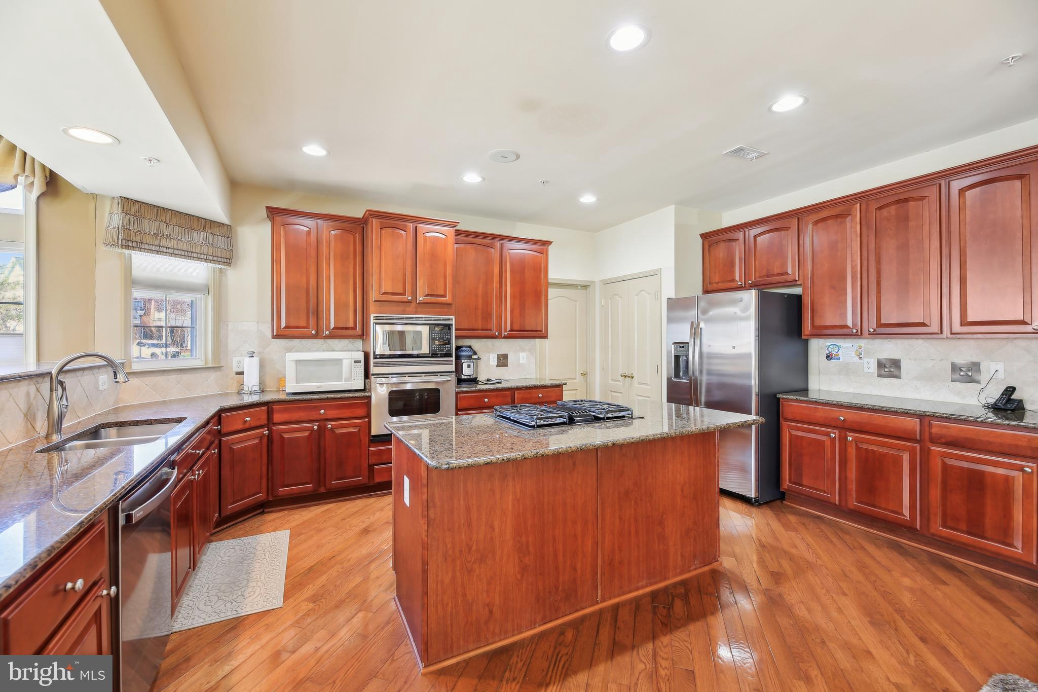 7020 Ironbridge Lane Laurel, MD 20707 - Photo 22 of 63 Kitchen