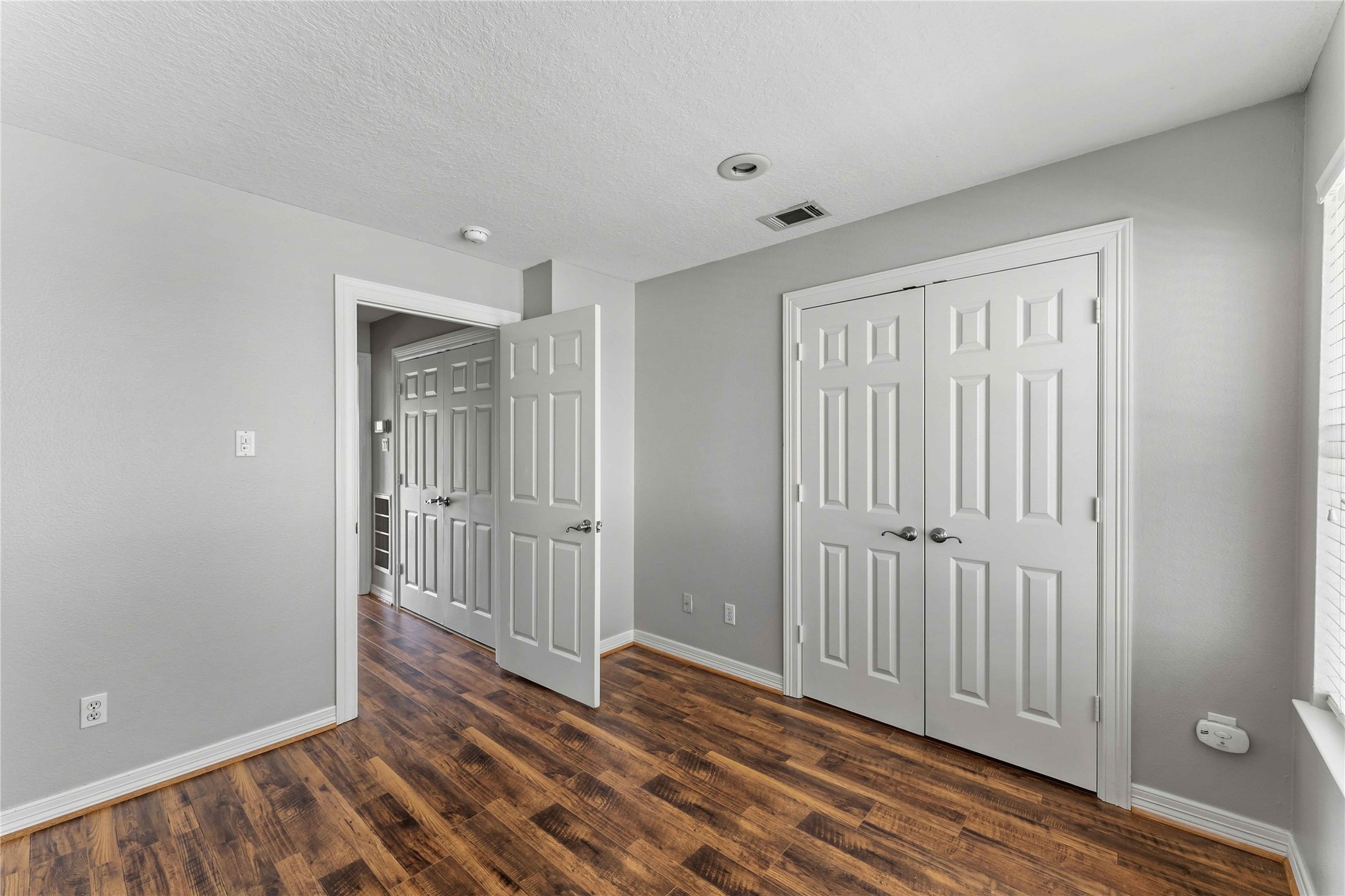 1332 Fairview Street Houston, TX 77006 - Photo 21 of 25