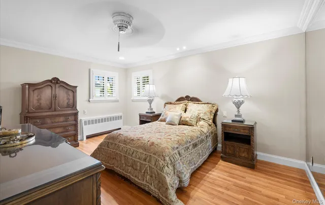 $1,050,000 | 14 John Drive, Old Bethpage, NY 11804