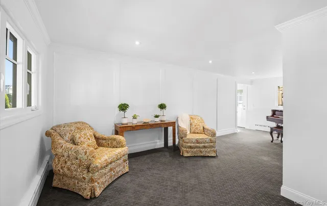 $1,050,000 | 14 John Drive, Old Bethpage, NY 11804