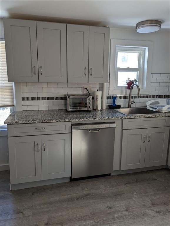 27 Mt Vernon Street, Unit 2 Newport, RI 02840 - Photo 11 of 29