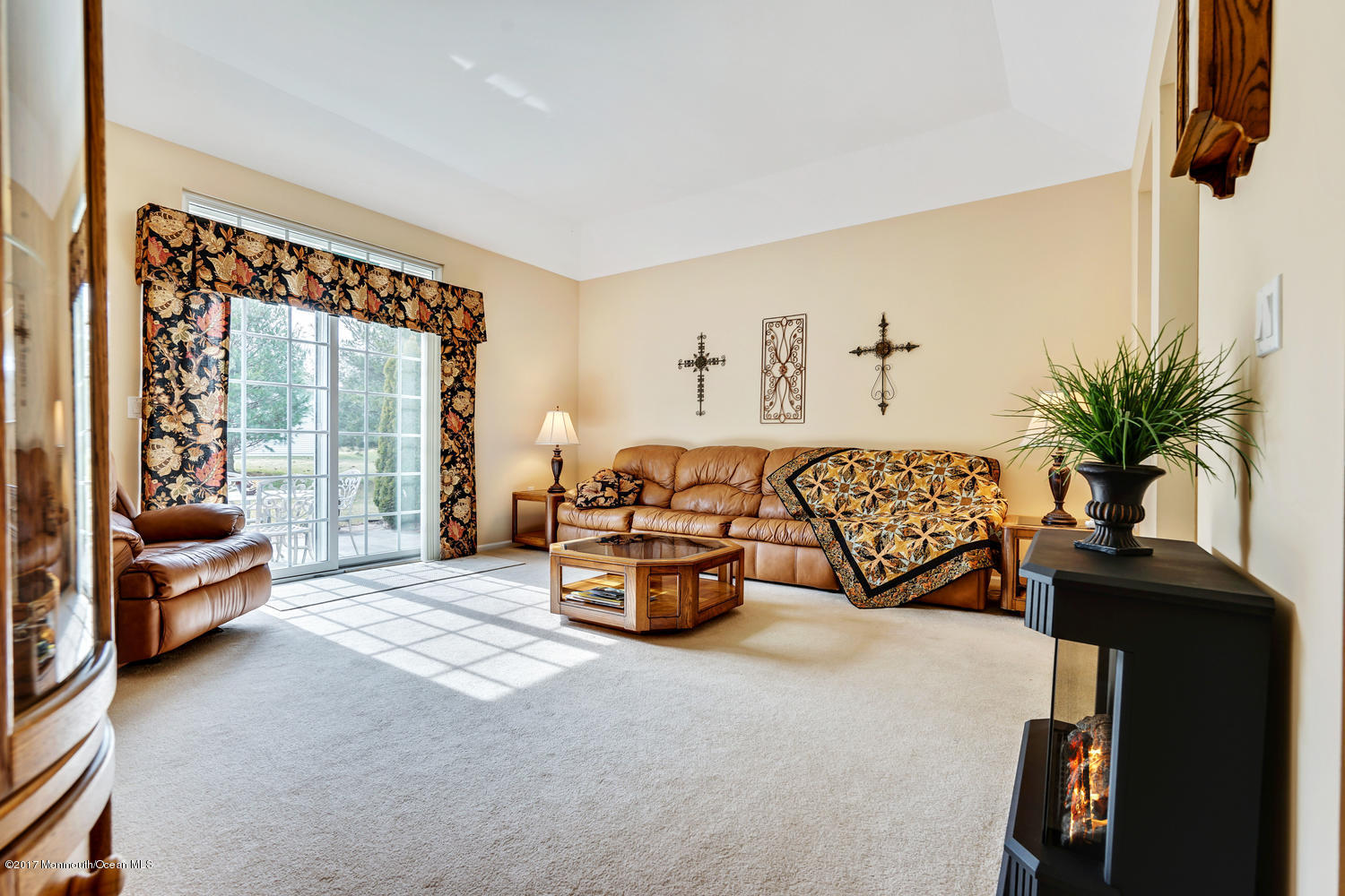 4 Pancoast Road Waretown, NJ 08758 - Photo 13 of 31 FAMILY ROOM