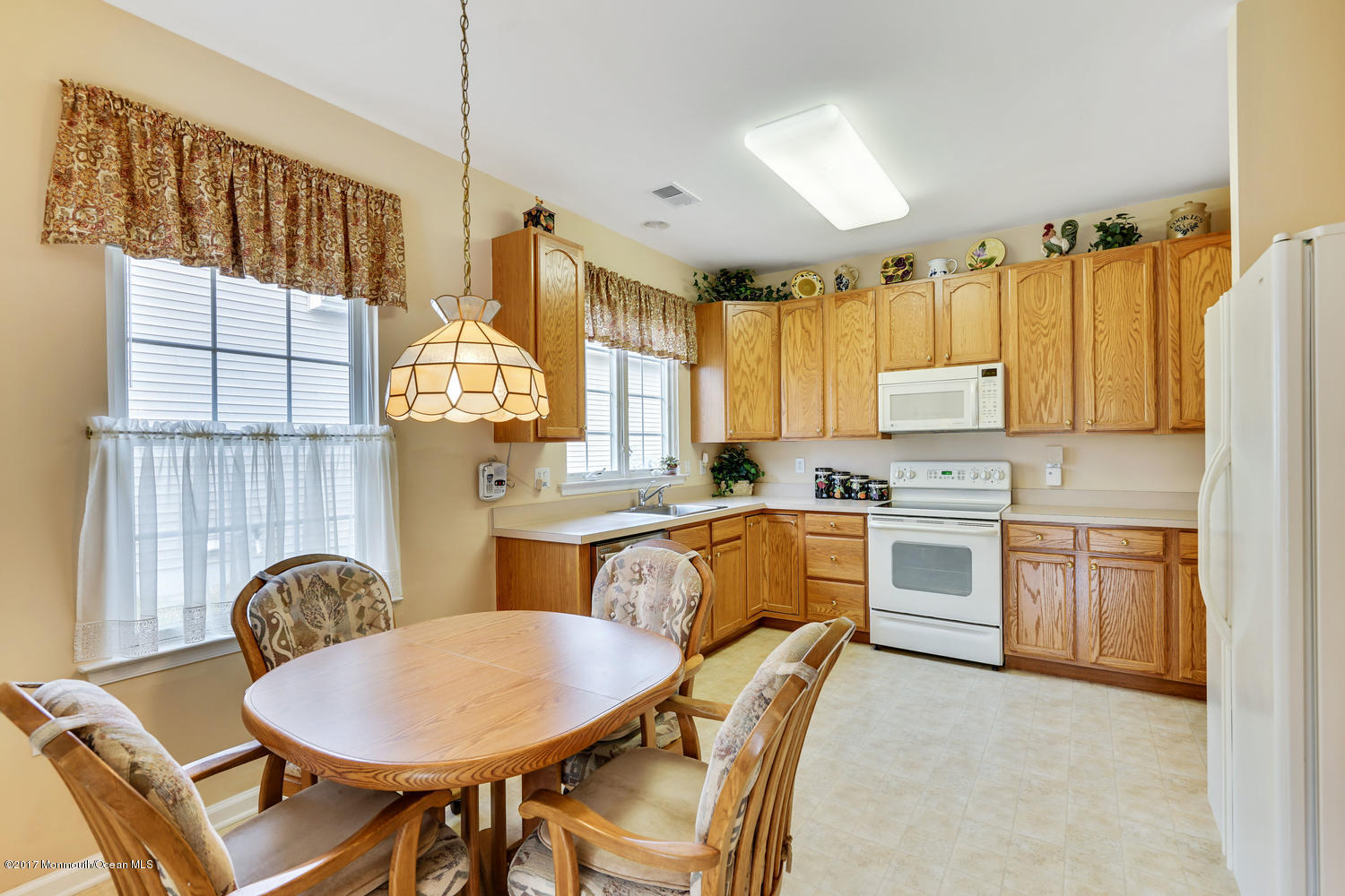4 Pancoast Road Waretown, NJ 08758 - Photo 9 of 31 EI KITCHEN