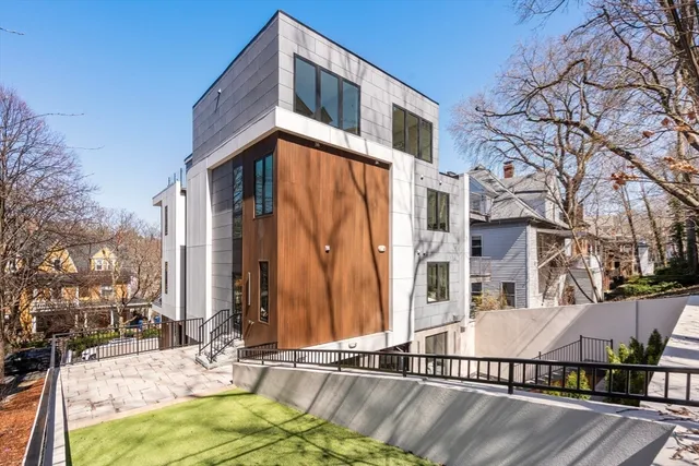 $3,395,000 | 57 University Road, Unit 3, Brookline, MA 02445