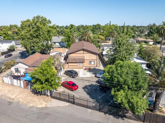 $1,699,995 | 2944 Del Paso Boulevard, Sacramento, CA 95815