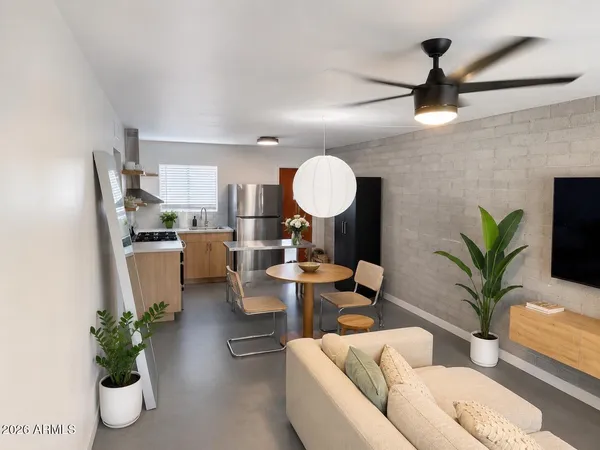 $2,200 | 2731 East Montecito Avenue, Unit 3, Phoenix, AZ 85016