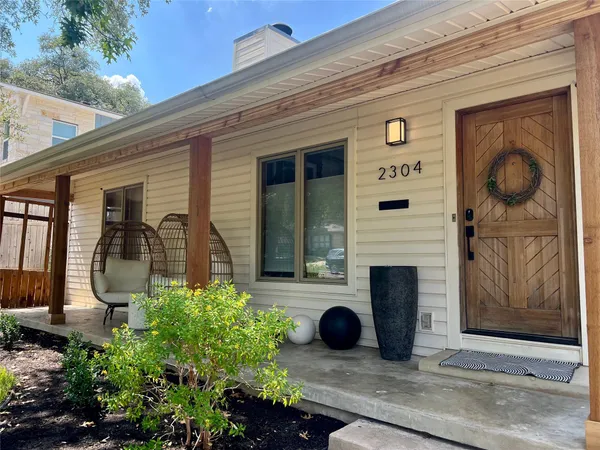 $942,000 | 2304 Forest Avenue, Austin, TX 78704
