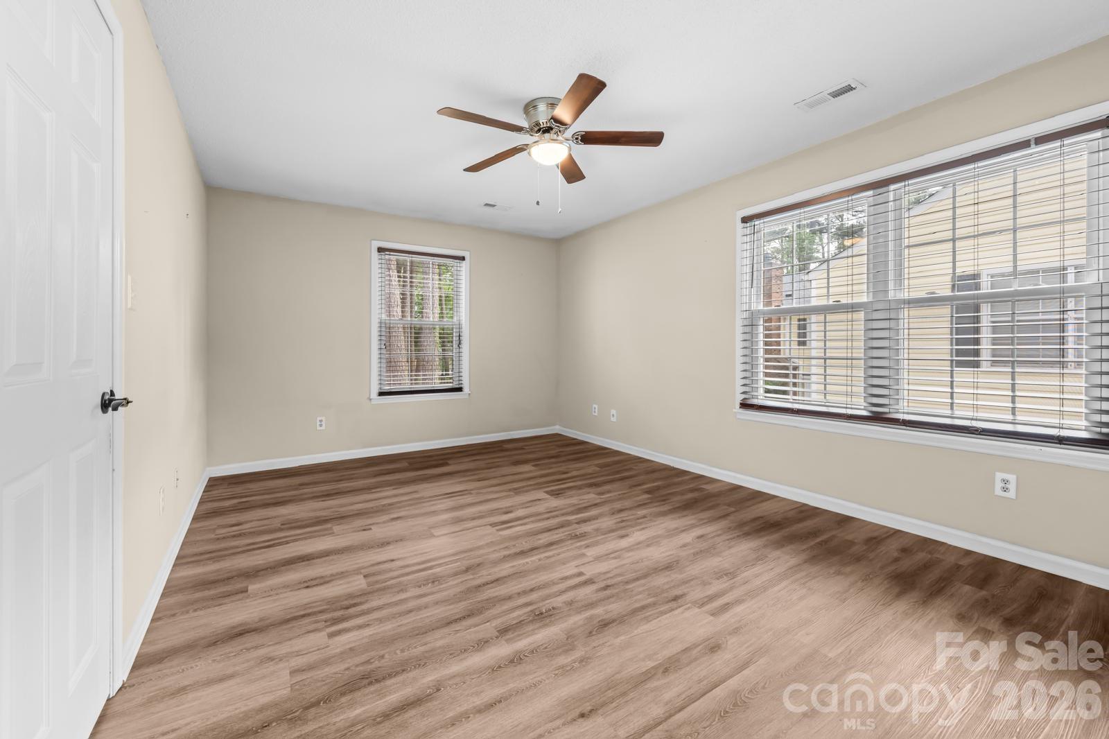 8521 Castle Pine Court Charlotte, NC 28226 - Photo 8 of 29