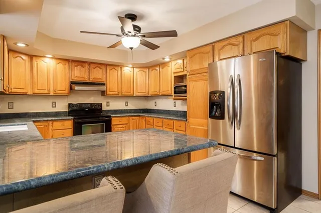 $485,000 | 5517 Winners Circle, Caledonia, IL 61011