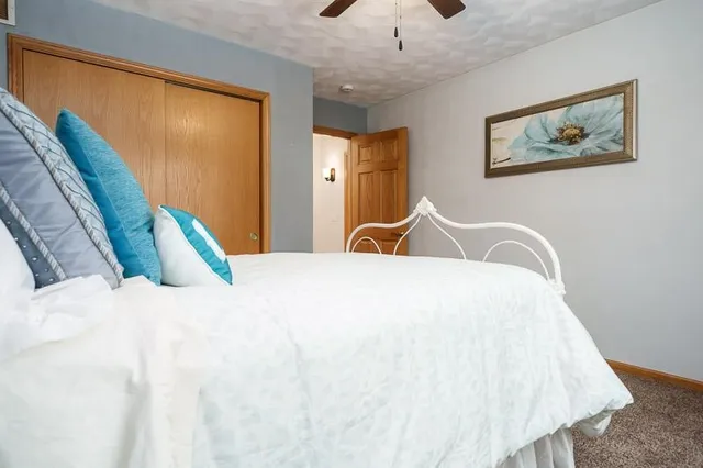 $485,000 | 5517 Winners Circle, Caledonia, IL 61011