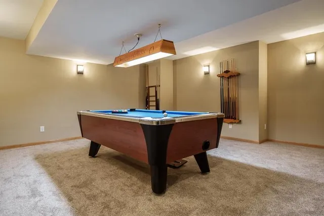 $485,000 | 5517 Winners Circle, Caledonia, IL 61011