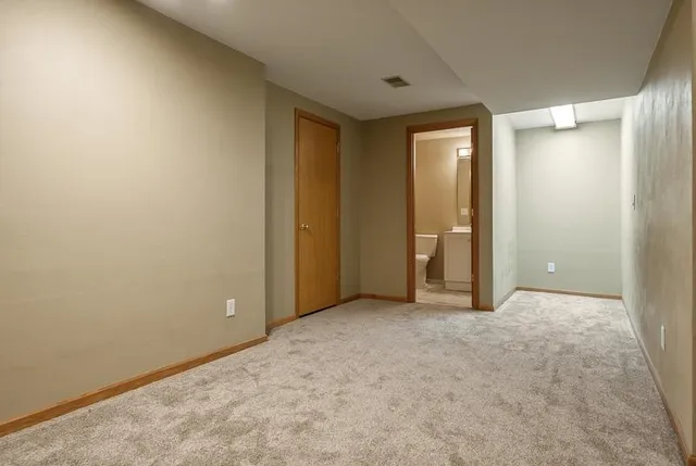 $485,000 | 5517 Winners Circle, Caledonia, IL 61011