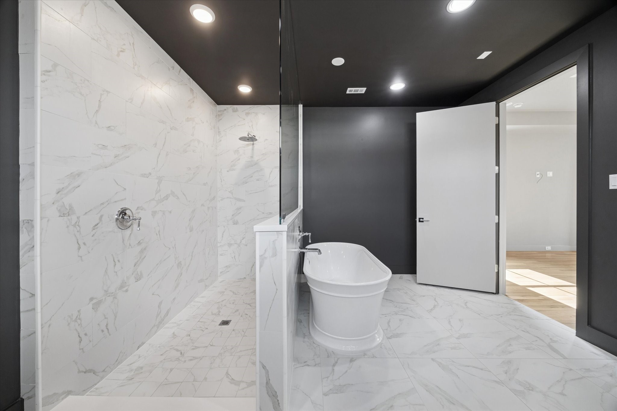 4219 Alba Road Houston, TX 77018 - Photo 25 of 39 a bathroom with a toilet and a shower