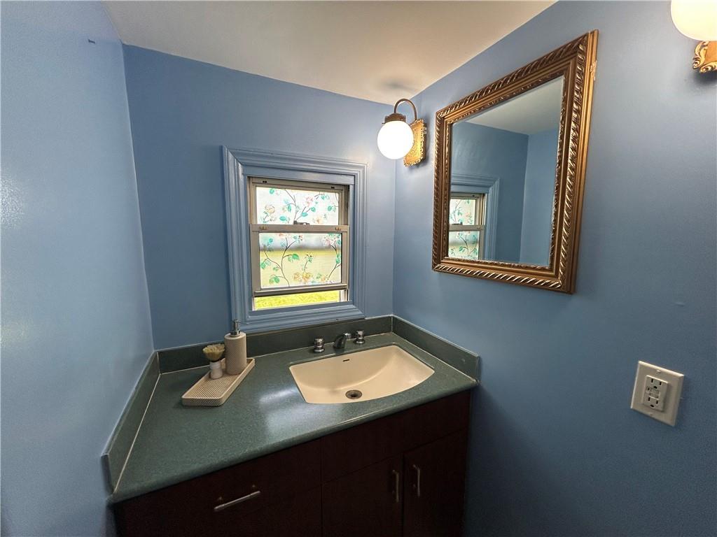 221 Poplar Street Monroeville, PA 15146 - Photo 15 of 26