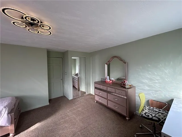 $180,000 | 221 Poplar Street, Monroeville, PA 15146