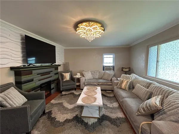 $165,000 | 221 Poplar Street, Monroeville, PA 15146