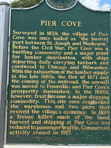 $669,900 | 2339 Forest Trail Circle, Fennville, MI 49408