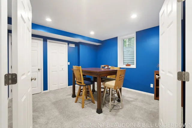 $669,900 | 2339 Forest Trail Circle, Fennville, MI 49408