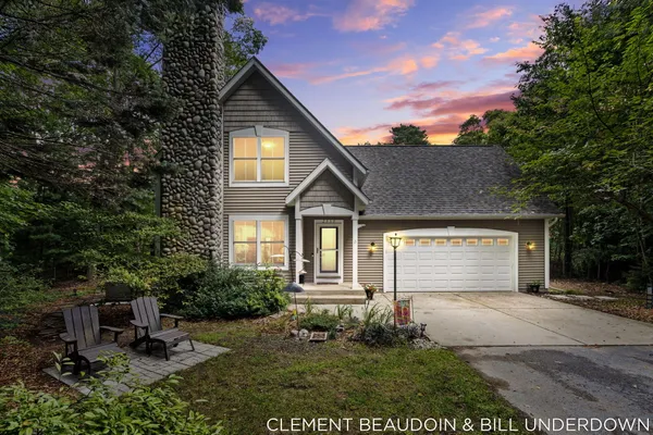 $659,000 | 2339 Forest Trail Circle, Fennville, MI 49408