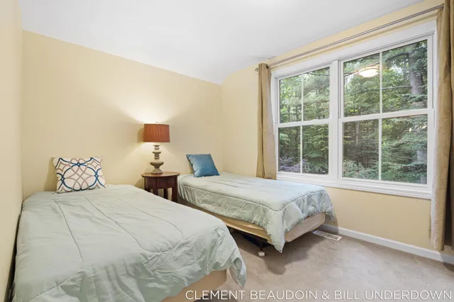 $669,900 | 2339 Forest Trail Circle, Fennville, MI 49408