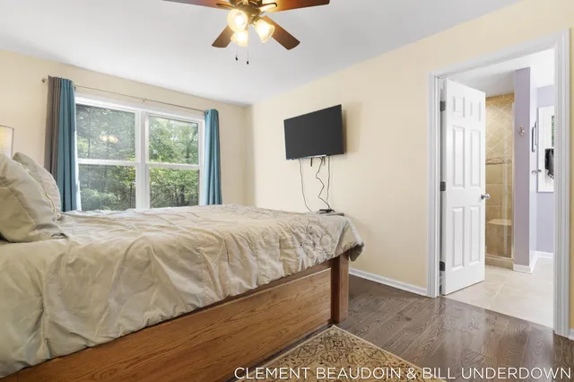 $669,900 | 2339 Forest Trail Circle, Fennville, MI 49408