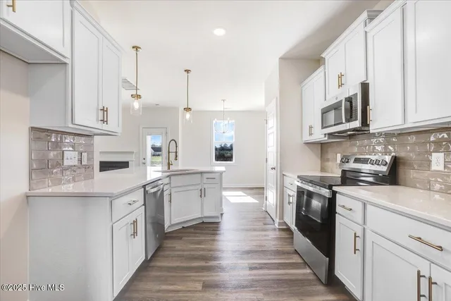 $319,995 | 108 Hudson Village Drive, La Grange, NC 28551