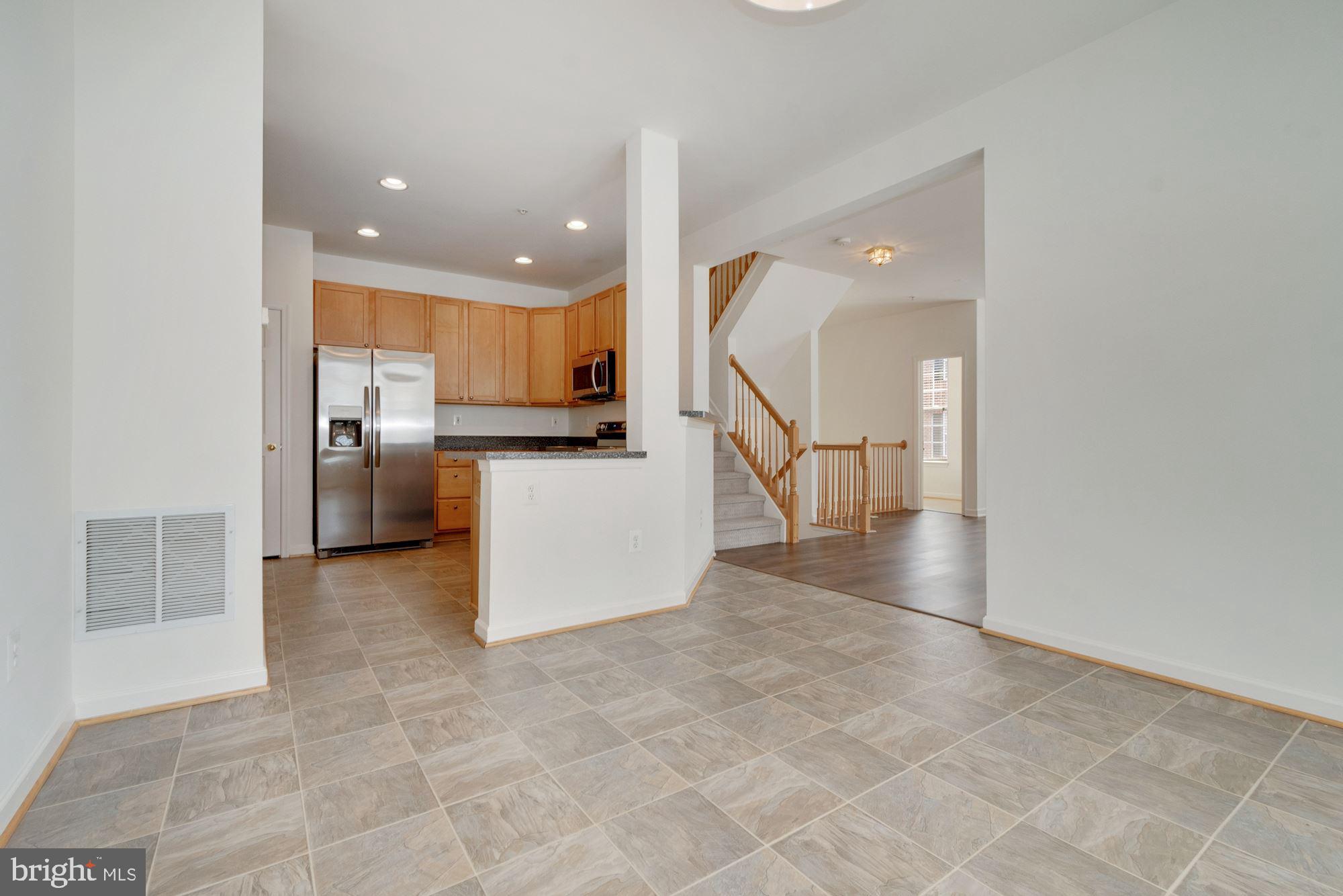 7126 Silverleaf Oak Road, Unit 225 Elkridge, MD 21075 - Photo 13 of 40 Gallery Image 13