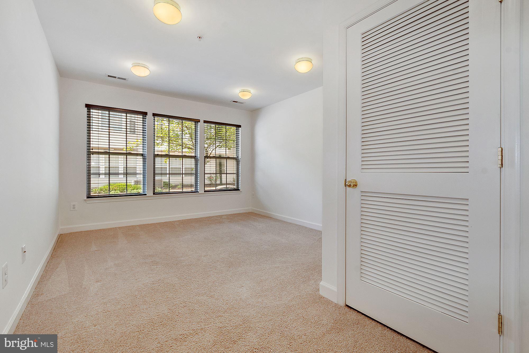 7126 Silverleaf Oak Road, Unit 225 Elkridge, MD 21075 - Photo 31 of 40 Gallery Image 31