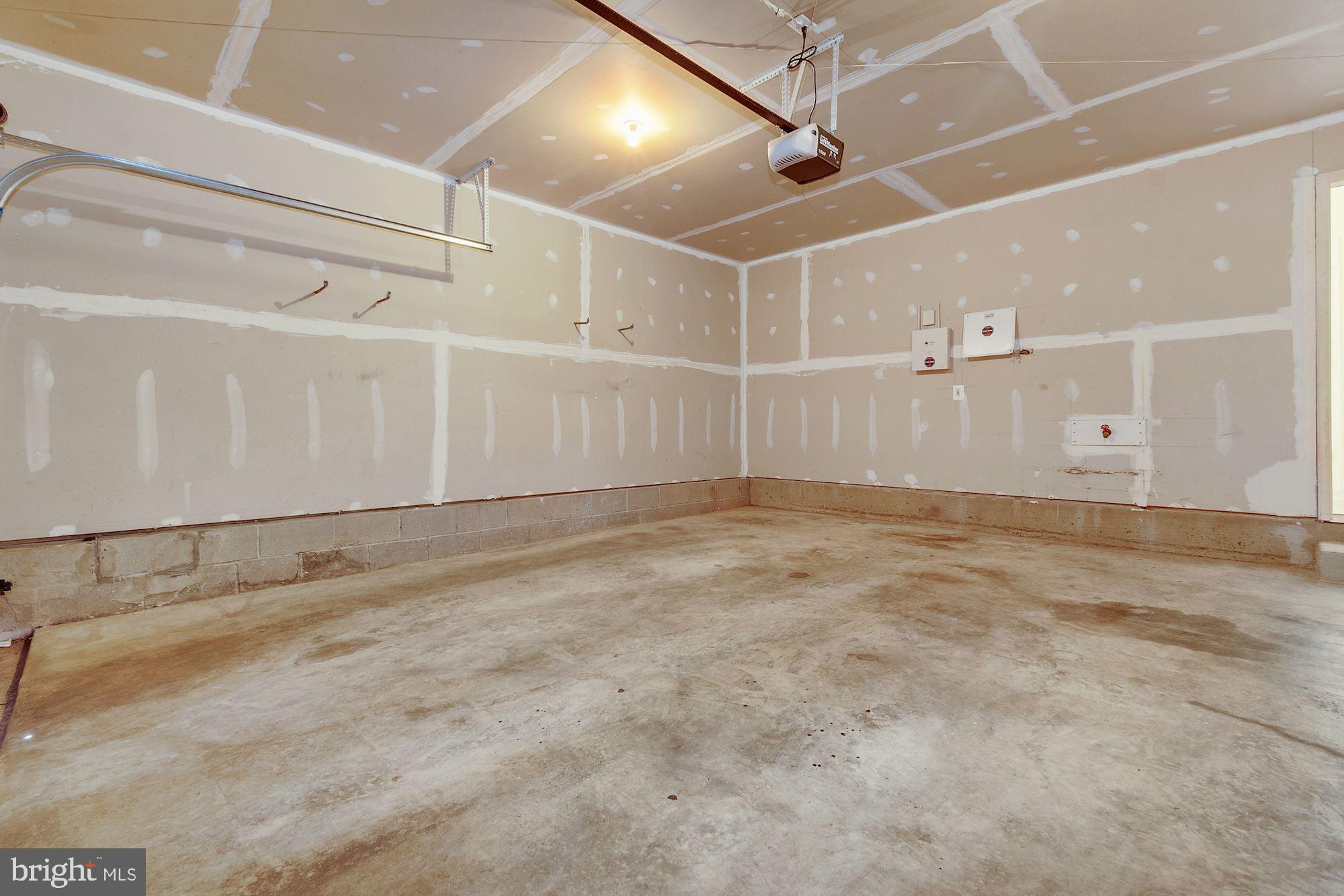 7126 Silverleaf Oak Road, Unit 225 Elkridge, MD 21075 - Photo 36 of 40 Gallery Image 36