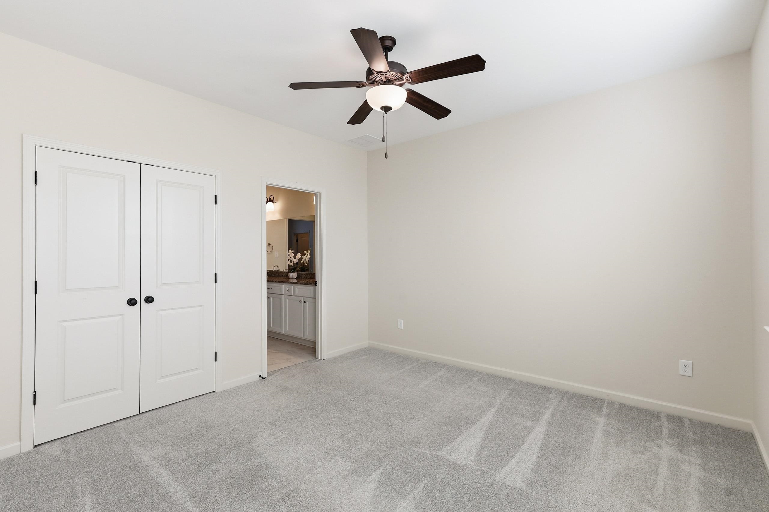 897 Ufton Alley Collierville, TN 38017 - Photo 19 of 32 a view of an empty room