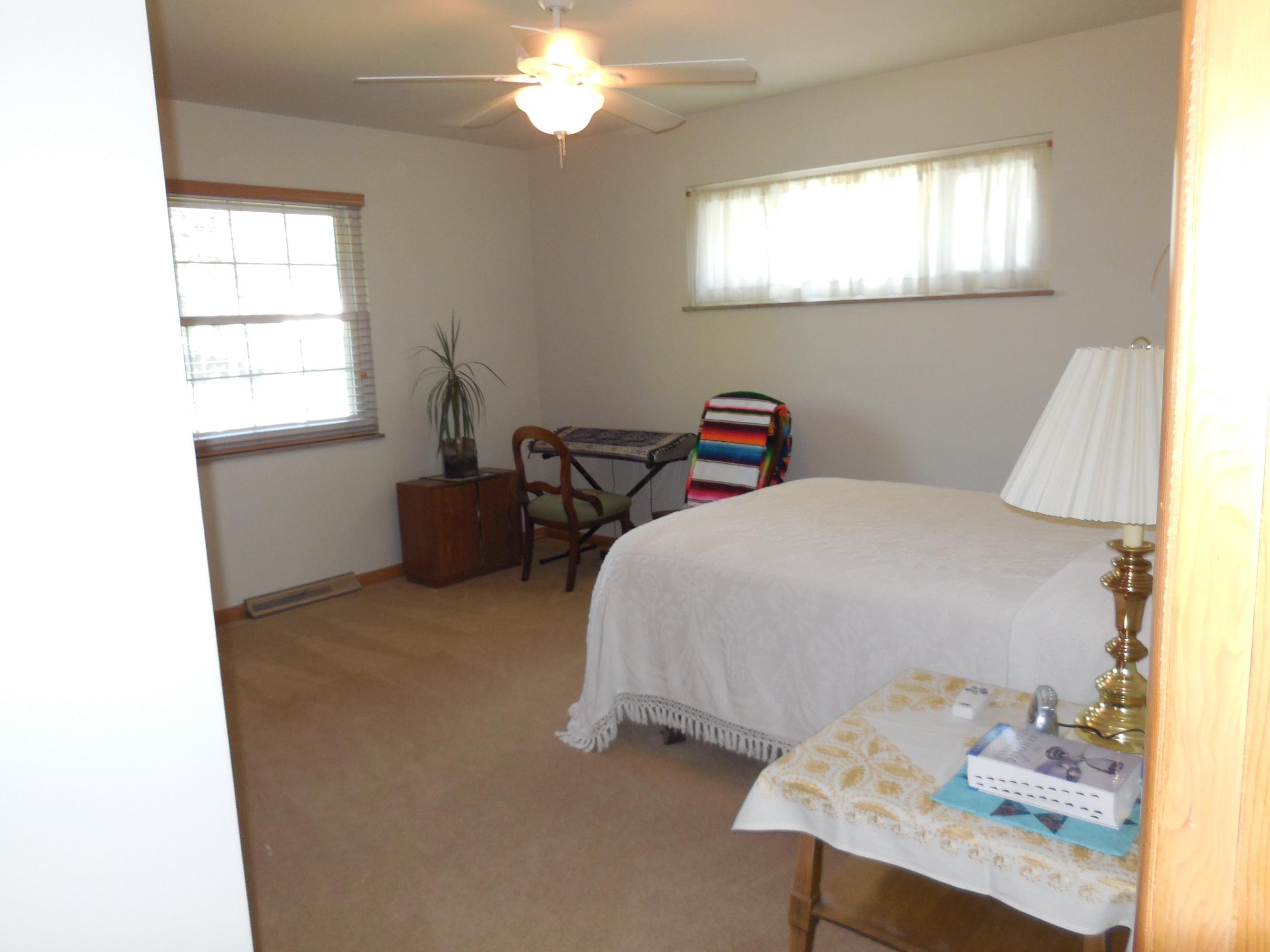 65 North Stanwood Road Columbus, OH 43209 - Photo 7 of 12