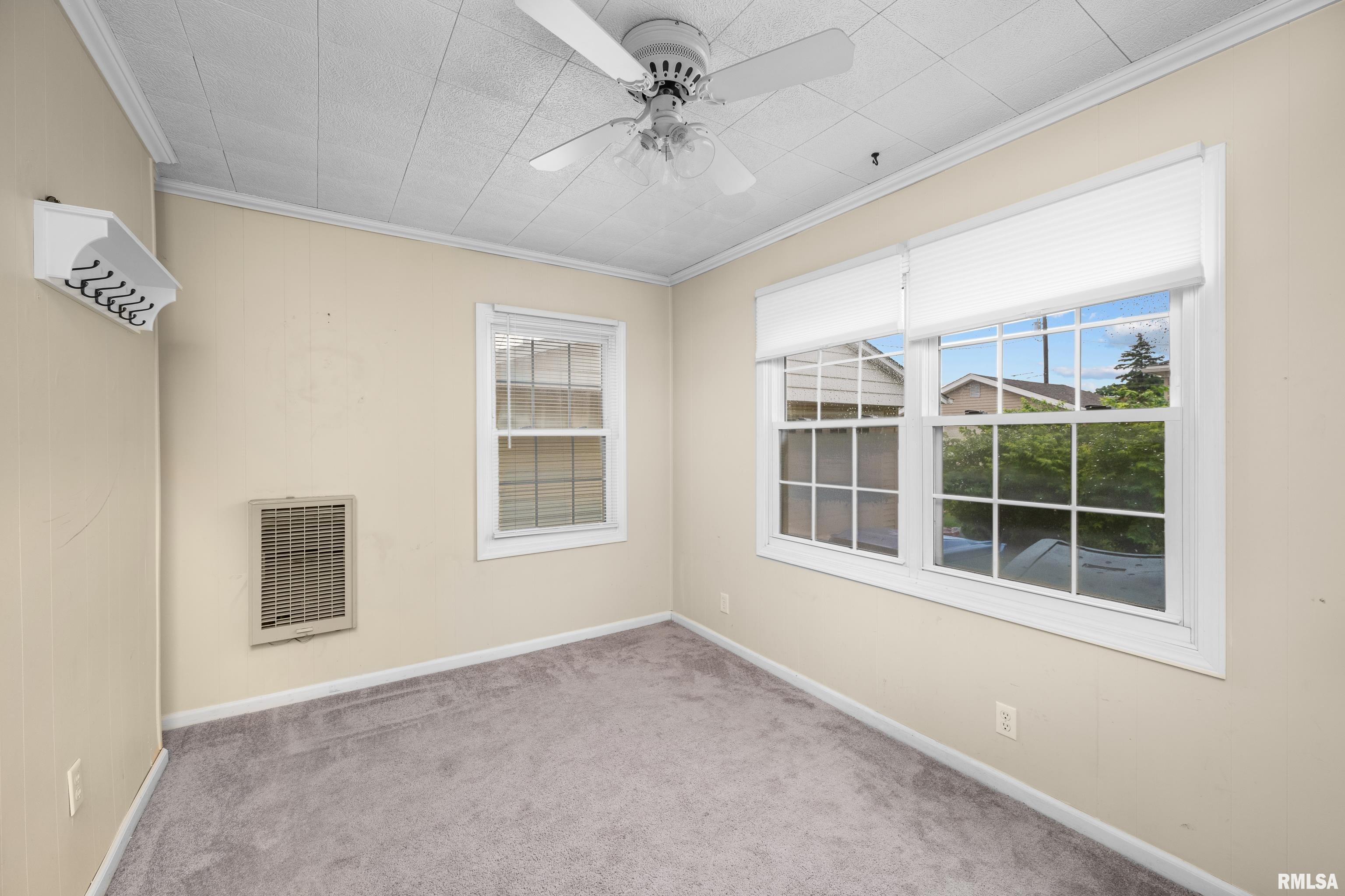 3218 40th Street Moline, IL 61265 - Photo 18 of 37 Gallery Image 18