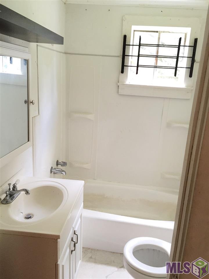 2714 Barber Street Baton Rouge, LA 70808 - Photo 11 of 16