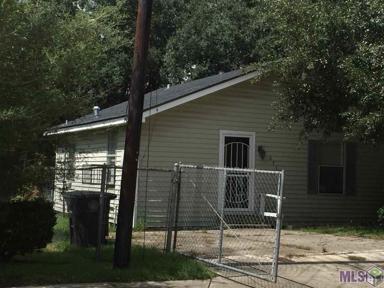 2714 Barber Street Baton Rouge, LA 70808 - Photo 3 of 16