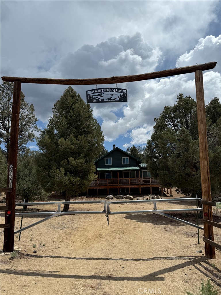 98443 Sierra Meadow Road Inyokern, CA 93527 - Photo 56 of 62 a view of outdoor space and yard