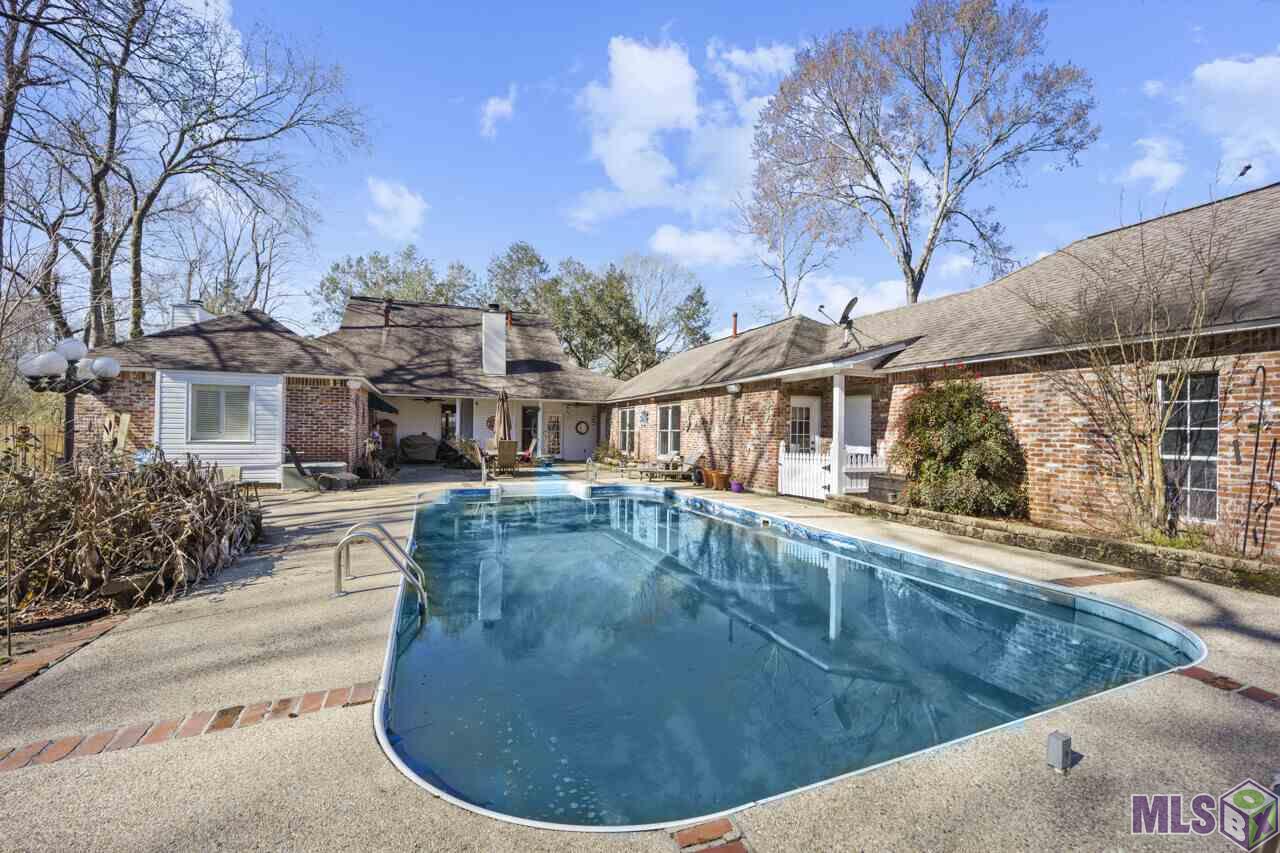 6127 Harness Road Baton Rouge, LA 70817 - Photo 3 of 29 Gallery Image 3
