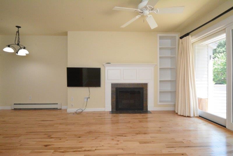 33 Harbor View Road, Unit 902 South Burlington, VT 05403 - Photo 12 of 40 Gallery Image 12