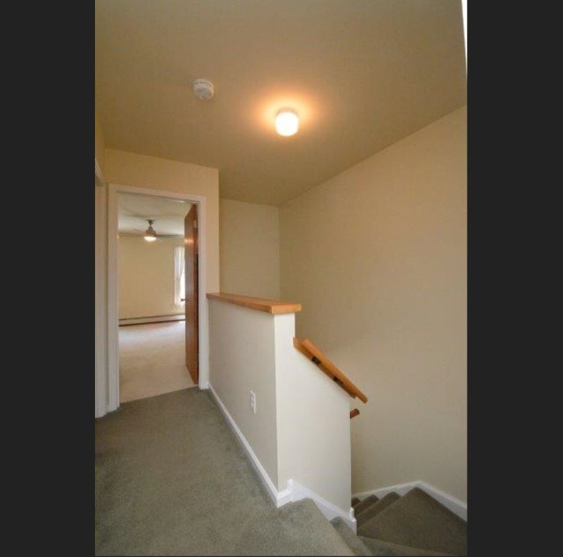 33 Harbor View Road, Unit 902 South Burlington, VT 05403 - Photo 14 of 40 Gallery Image 14